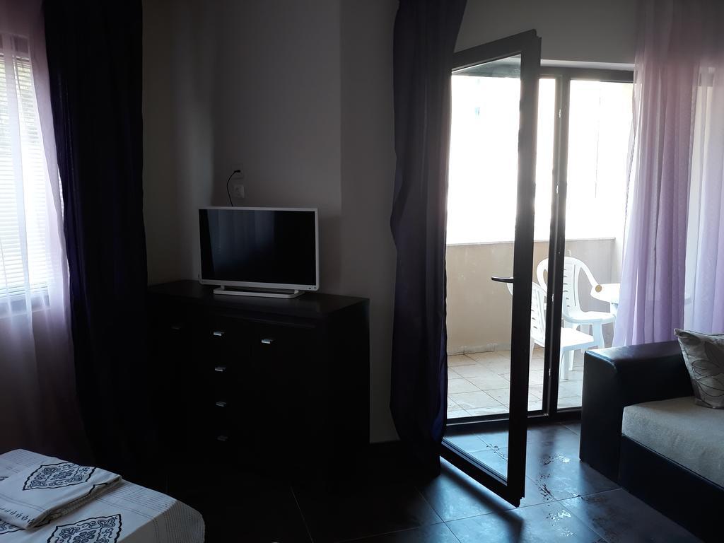 Private Apartments In Hotel Dolce Vita Golden Sands Exterior photo