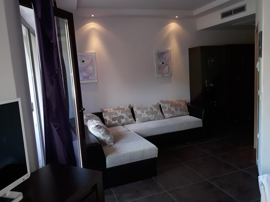 Private Apartments In Hotel Dolce Vita Golden Sands Exterior photo